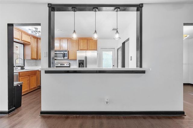 15204 MONET DRIVE, Tampa, FL 33613