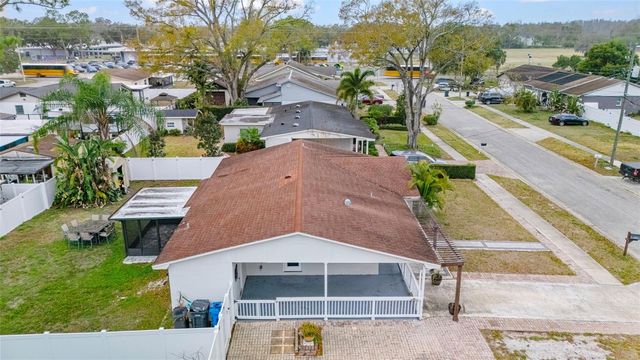 15204 MONET DRIVE, Tampa, FL 33613