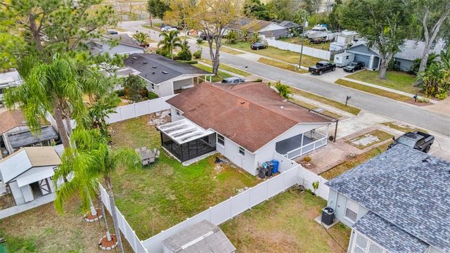 15204 MONET DRIVE, Tampa, FL 33613