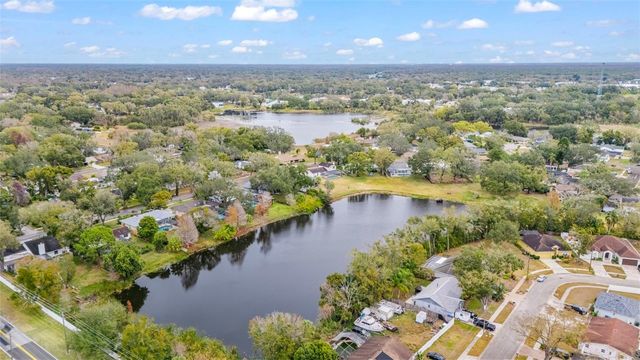 15204 MONET DRIVE, Tampa, FL 33613