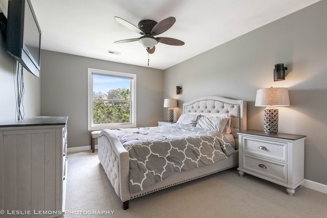 1316 McDowell Road 203, Naperville, IL 60563