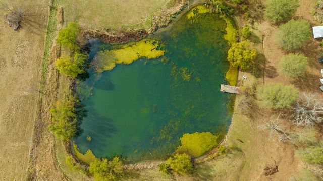 374 County Road 42530, Paris, TX 75462