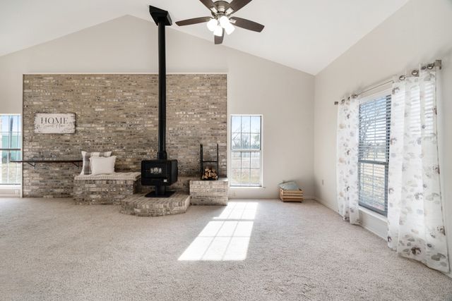 374 County Road 42530, Paris, TX 75462