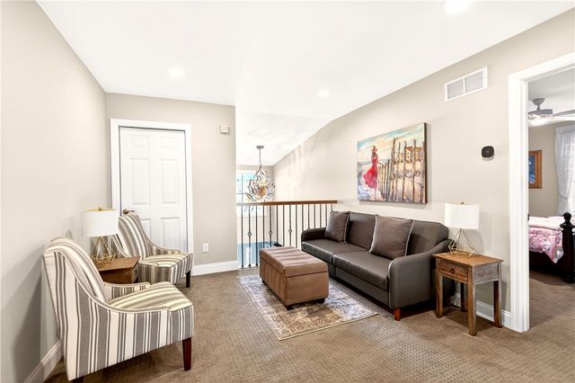 129 LIBERTY BLVD, Cecil, PA 15317