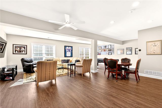 129 LIBERTY BLVD, Cecil, PA 15317