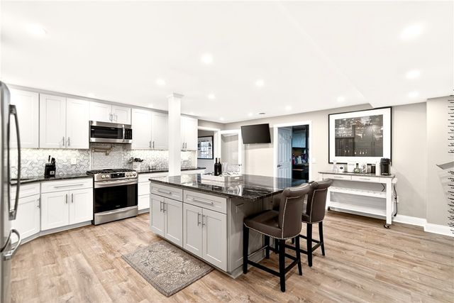 129 LIBERTY BLVD, Cecil, PA 15317