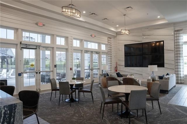 129 LIBERTY BLVD, Cecil, PA 15317