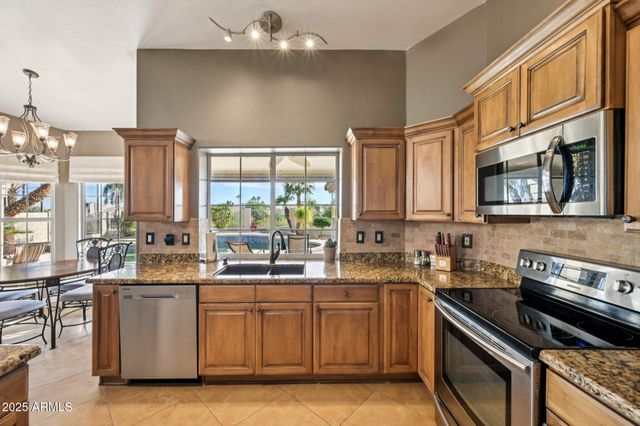 1603 E BRIARWOOD Terrace, Phoenix, AZ 85048