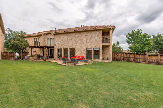 228 Concho Drive, Irving, TX 75039