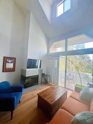 20371 Bluffside Circle B404, Huntington Beach, CA 92646