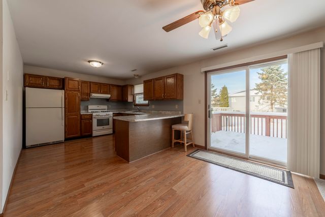 1346 Essex Drive, Chesterton, IN 46304