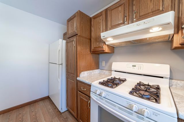 1346 Essex Drive, Chesterton, IN 46304