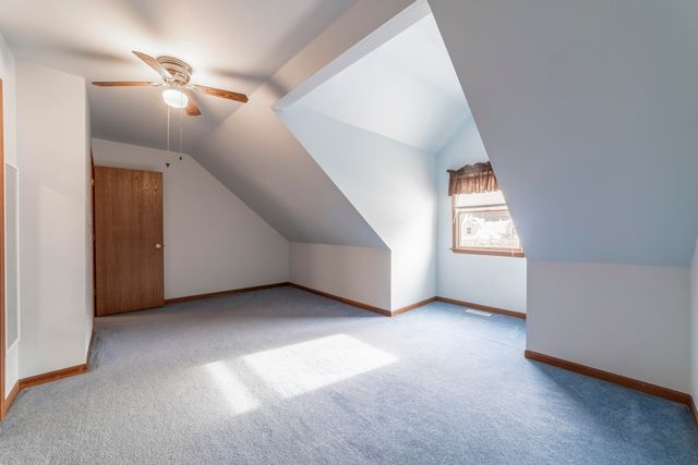 1346 Essex Drive, Chesterton, IN 46304