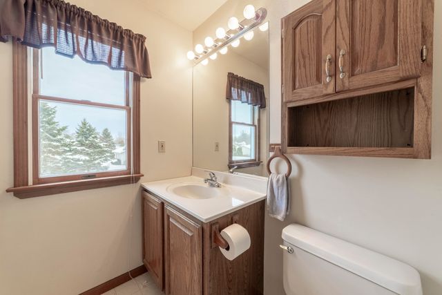 1346 Essex Drive, Chesterton, IN 46304