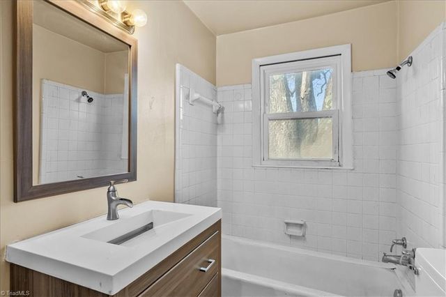 5366 Northwest School Road, Greensboro, NC 27409