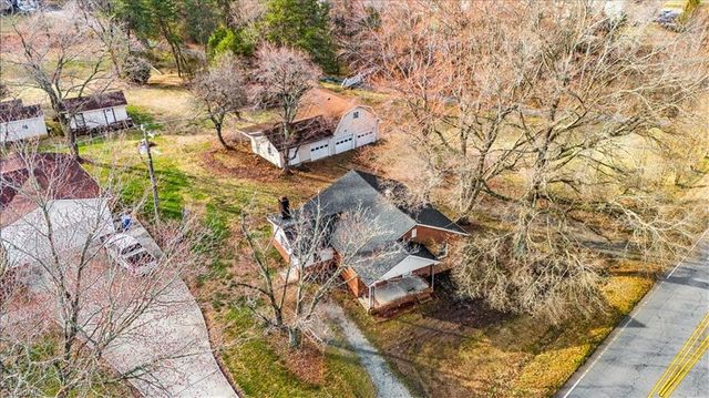 5366 Northwest School Road, Greensboro, NC 27409