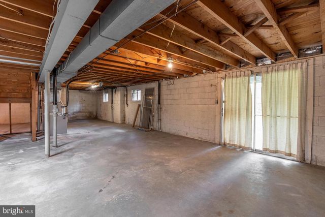 1621 ARBOR VIEW RD, Silver Spring, MD 20902
