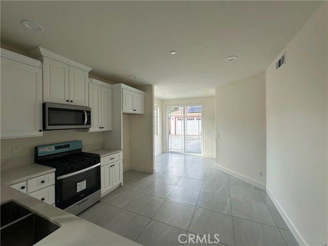 5215 Peony Court, Riverside, CA 92506