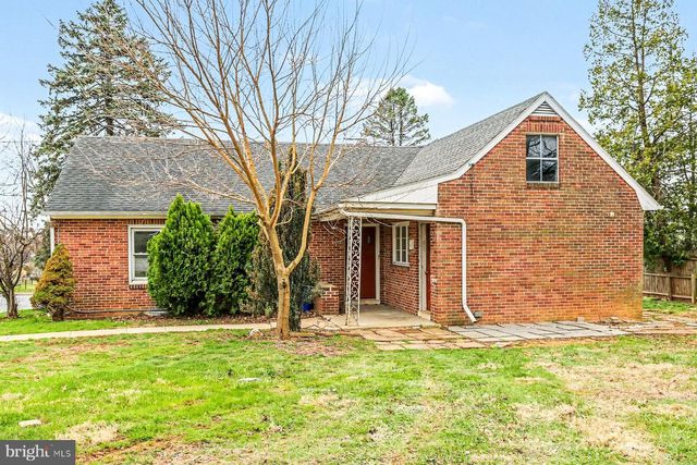 431 N MAIN STREET, Red Lion, PA 17356