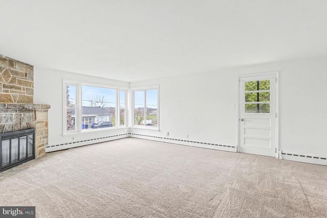 431 N MAIN STREET, Red Lion, PA 17356