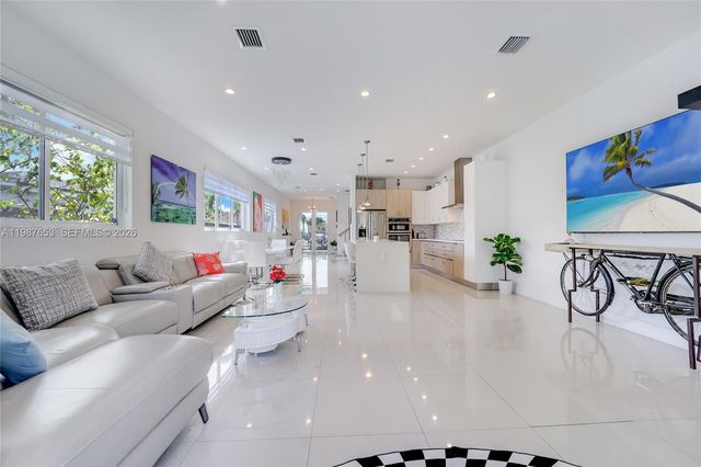 2943 SW 23rd St, Miami, FL 33145