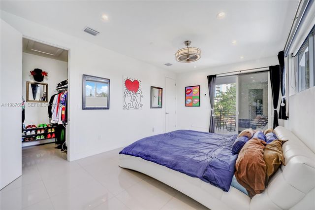 2943 SW 23rd St, Miami, FL 33145