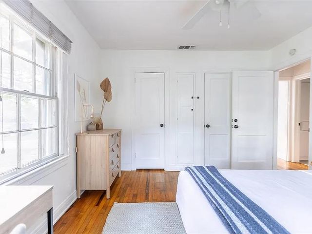 1028 E 43rd ST, Austin, TX 78751