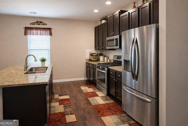 4353 Calidge Drive, Fairburn, GA 30213