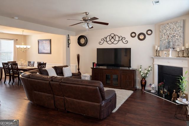 4353 Calidge Drive, Fairburn, GA 30213