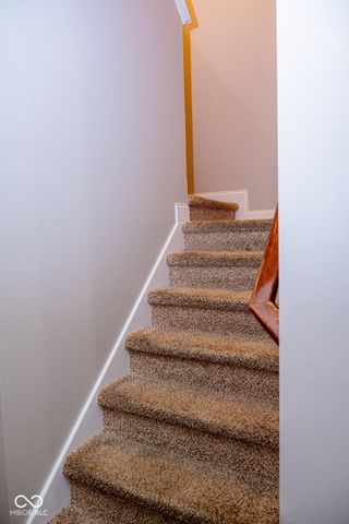 6677 W May Apple Drive, Mccordsville, IN 46055