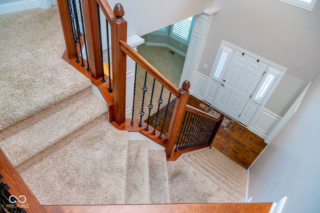 6677 W May Apple Drive, Mccordsville, IN 46055