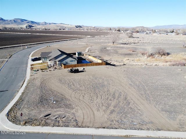 422 Seminole Drive, Yerington, NV 89447