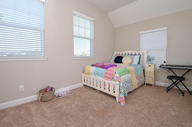 15506 Kensington Bluff Drive, Cypress, TX 77429