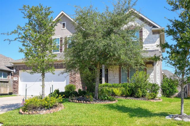 15506 Kensington Bluff Drive, Cypress, TX 77429