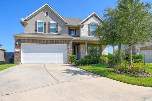 15506 Kensington Bluff Drive, Cypress, TX 77429