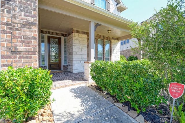 15506 Kensington Bluff Drive, Cypress, TX 77429