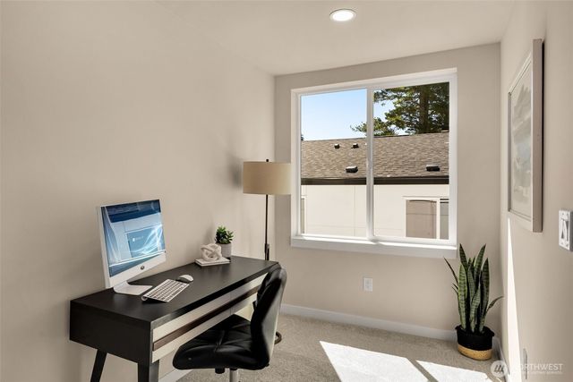 18002 A 10th Avenue NE, Shoreline, WA 98155