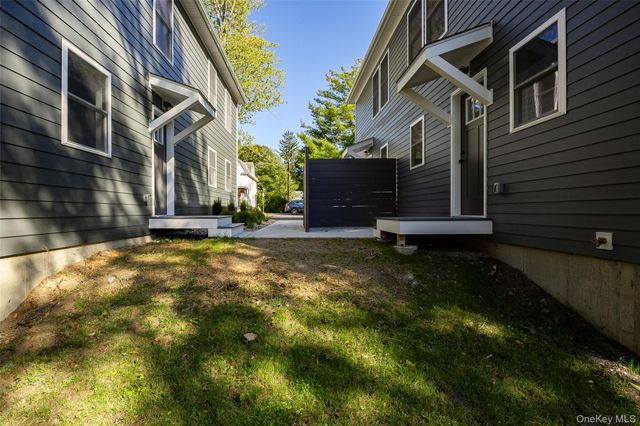 7 Douglas Street A, Poughkeepsie, NY 12603