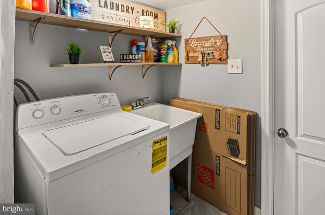 1719 STELLA CT, Baltimore, MD 21207