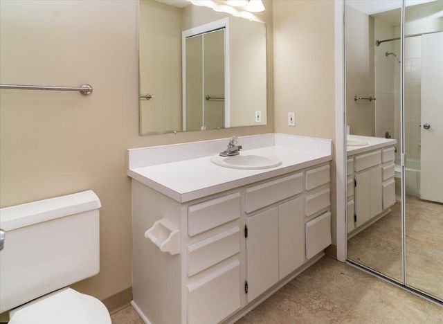 10326 Balsam Lane, Eden Prairie, MN 55347