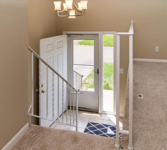10326 Balsam Lane, Eden Prairie, MN 55347