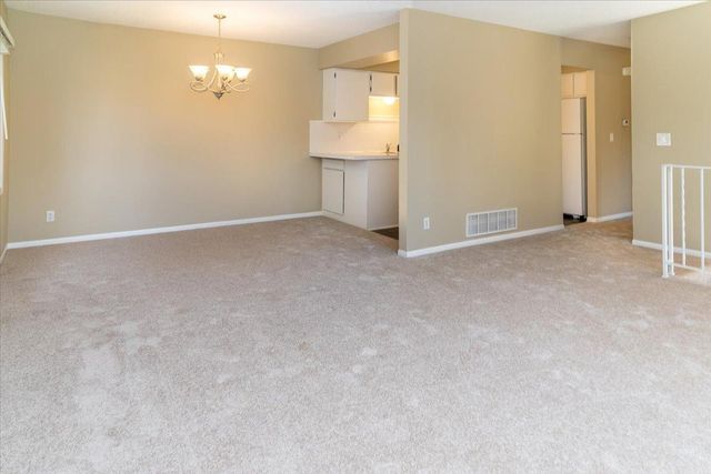 10326 Balsam Lane, Eden Prairie, MN 55347