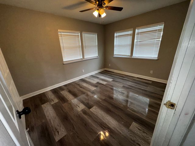 1607 SE 18th Street, Mineral Wells, TX 76067