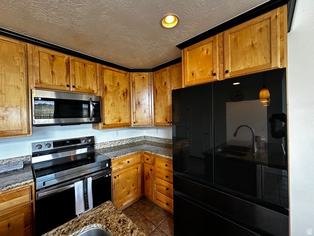 569 E 1540 S, Lehi, UT 84043