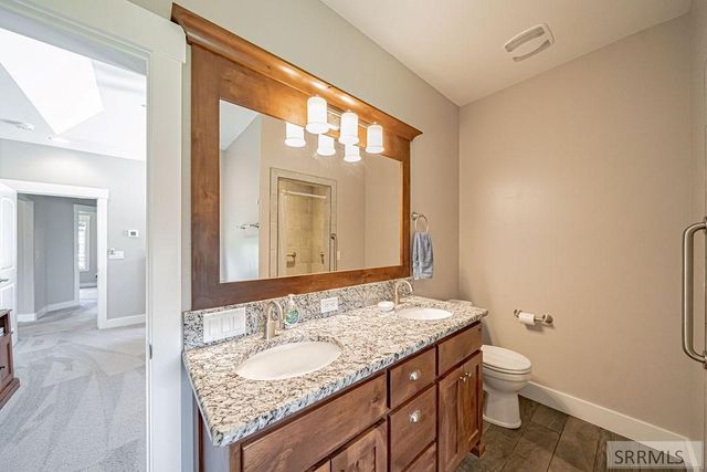 1043 Diamond Drive, Ammon, ID 83406