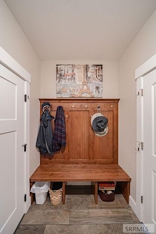 1043 Diamond Drive, Ammon, ID 83406