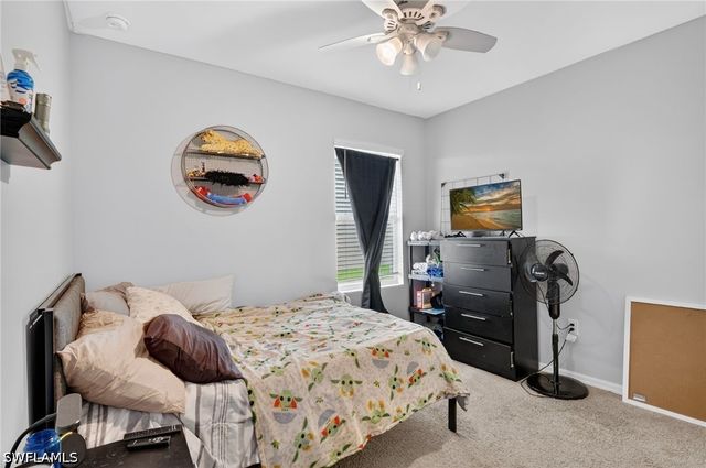 3425 Cancun CT, Cape Coral, FL 33909