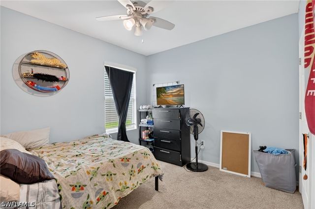 3425 Cancun CT, Cape Coral, FL 33909