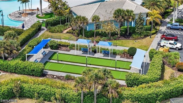 3425 Cancun CT, Cape Coral, FL 33909