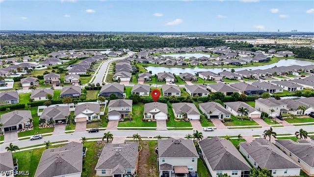 3425 Cancun CT, Cape Coral, FL 33909